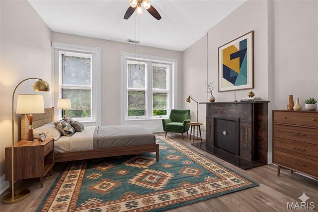 2416 S 13th Street A, St Louis, MO 63104