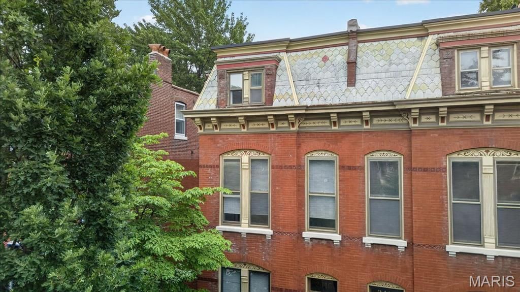 2416 S 13th Street A, St Louis, MO 63104
