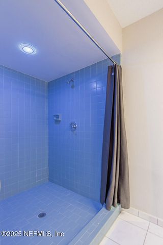 11060 WANDERING OAKS Drive, Jacksonville, FL 32257