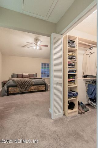 11060 WANDERING OAKS Drive, Jacksonville, FL 32257