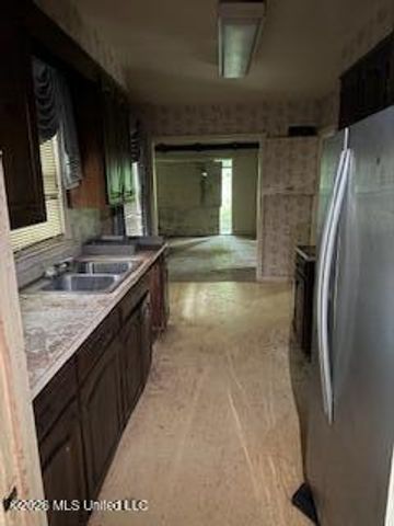 2227 Crabapple Drive, Meridian, MS 39301