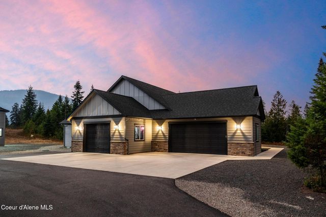 5864 W TWIN LAKES RD, Rathdrum, ID 83858
