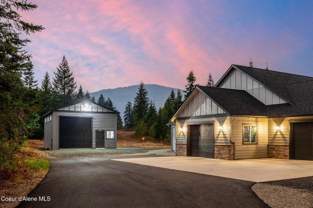 5864 W TWIN LAKES RD, Rathdrum, ID 83858