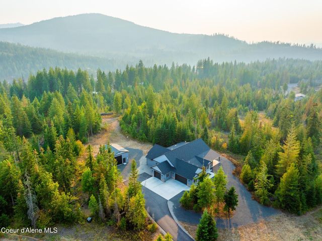 5864 W TWIN LAKES RD, Rathdrum, ID 83858