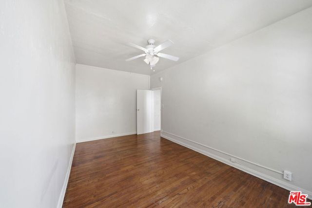 3209 Descanso Drive 35, Los Angeles, CA 90026