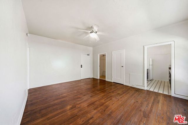 3209 Descanso Drive 35, Los Angeles, CA 90026