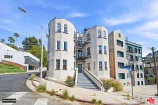 3209 Descanso Drive 35, Los Angeles, CA 90026