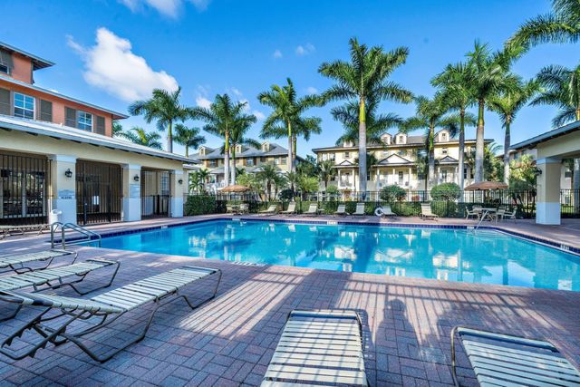 4198 Saint Lukes Lane, Jupiter, FL 33458