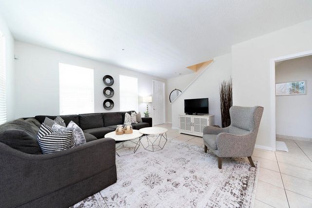 4198 Saint Lukes Lane, Jupiter, FL 33458