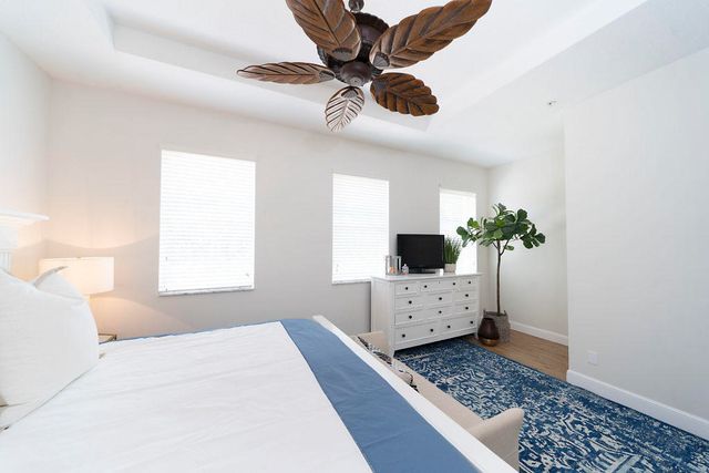 4198 Saint Lukes Lane, Jupiter, FL 33458