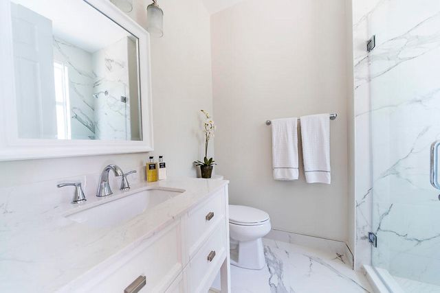 4198 Saint Lukes Lane, Jupiter, FL 33458