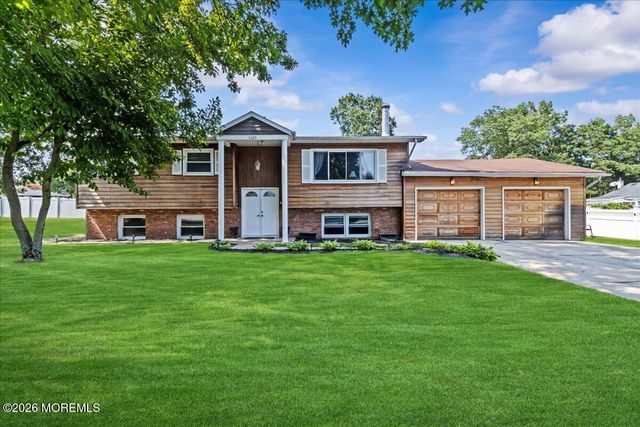 1625 Commonwealth Boulevard, Manchester, NJ 08759