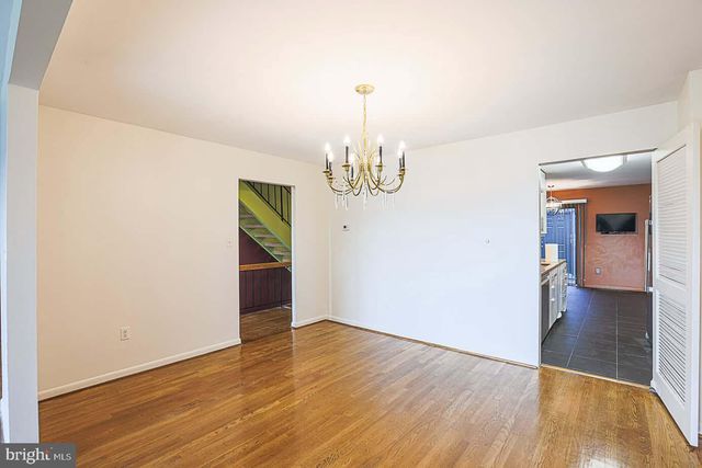 708 OLD CROSSING DR, Baltimore, MD 21208