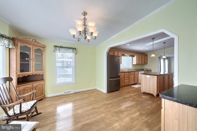 267 RUNAWAY RD, Abbottstown, PA 17301