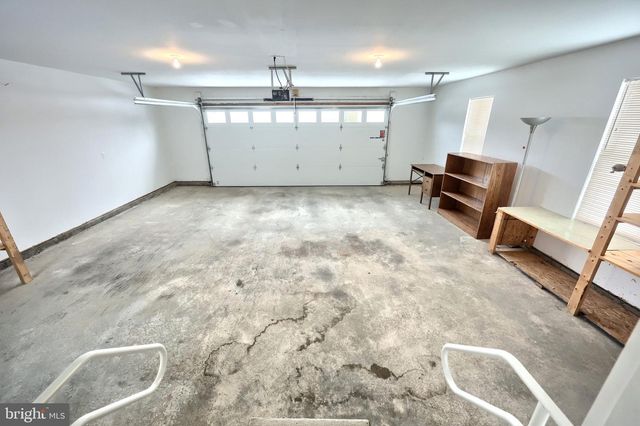 267 RUNAWAY RD, Abbottstown, PA 17301