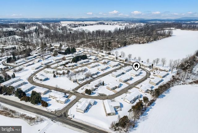 267 RUNAWAY RD, Abbottstown, PA 17301