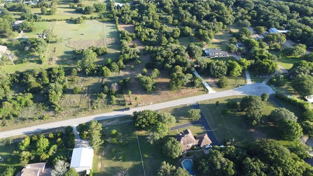 8005 Vista Lago Street, Azle, TX 76020