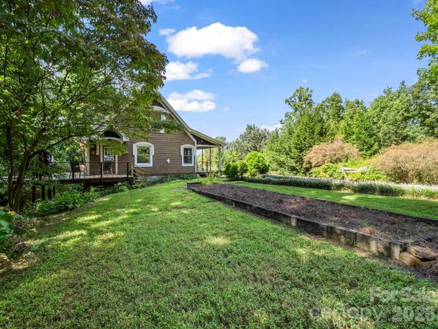 382 First Broad Drive, Bostic, NC 28018