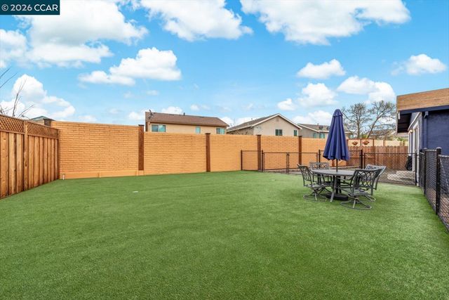 288 Cashew Ln, Oakley, CA 94561