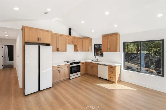 425 Castella Lane, Big Bear Lake, CA 92315