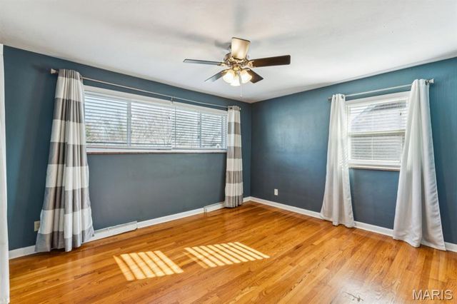 8721 Del Vista Drive, St Louis, MO 63126