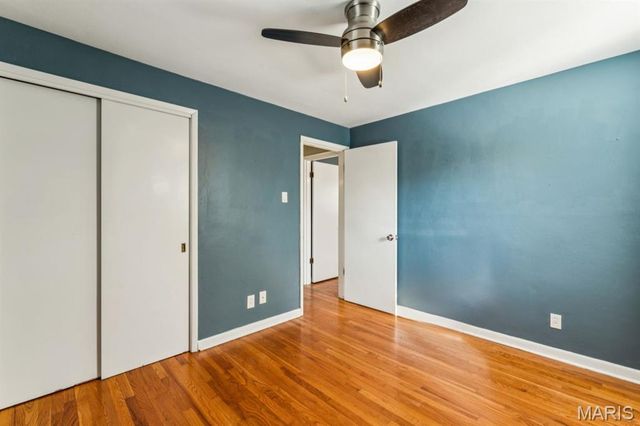 8721 Del Vista Drive, St Louis, MO 63126