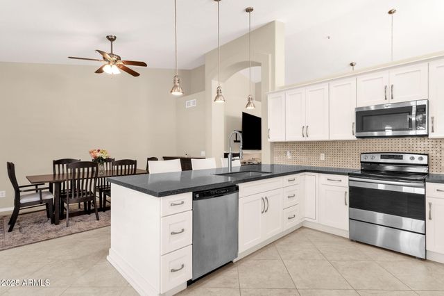 11840 E CLINTON Street, Scottsdale, AZ 85259