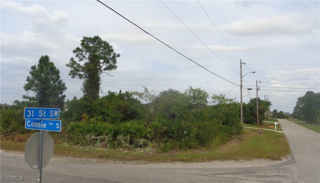 2516 31st ST SW, Lehigh Acres, FL 33976