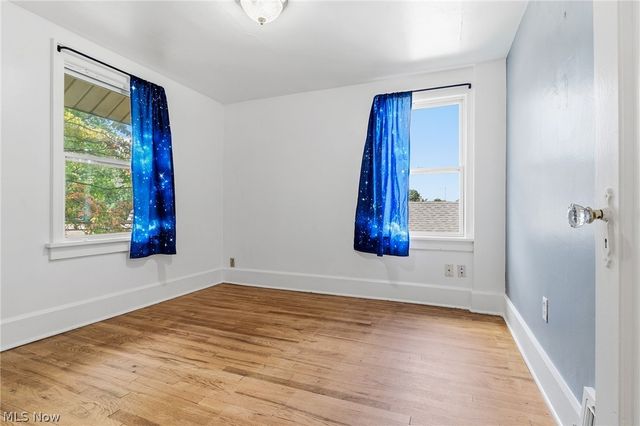 619 Garry Road, Akron, OH 44305