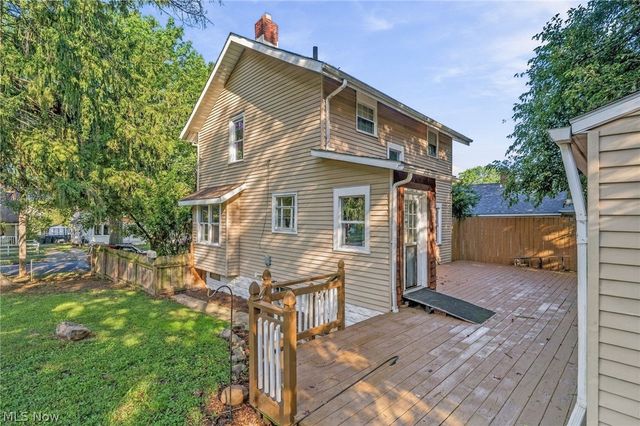 619 Garry Road, Akron, OH 44305