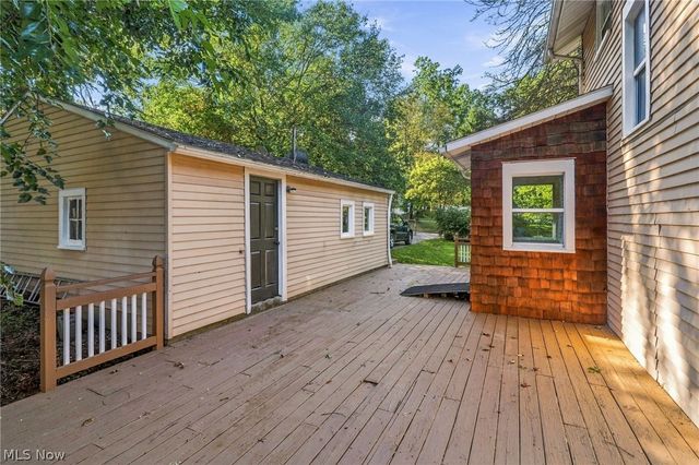 619 Garry Road, Akron, OH 44305