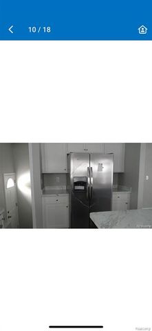 21137 Curie Avenue, Warren, MI 48091