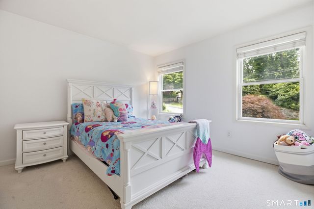 16 Sunset Hill Avenue, Norwalk, CT 06851