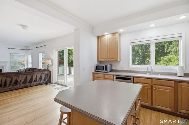 16 Sunset Hill Avenue, Norwalk, CT 06851