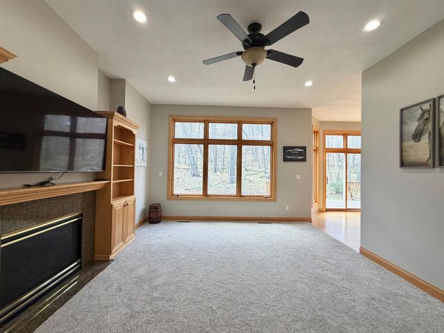 7000 Halifax Lane NW, Rochester, MN 55901
