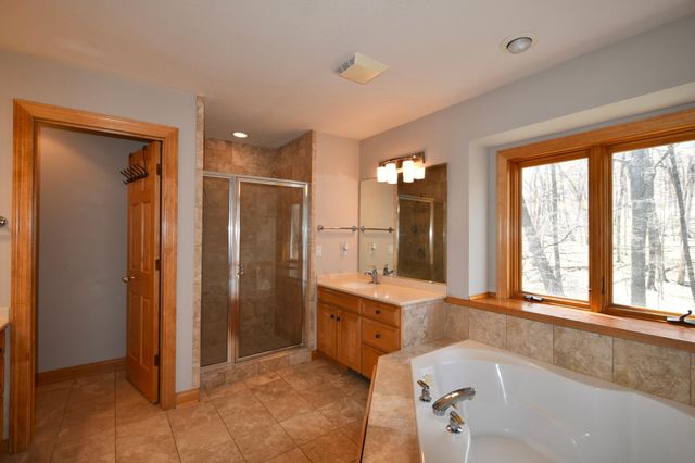 7000 Halifax Lane NW, Rochester, MN 55901