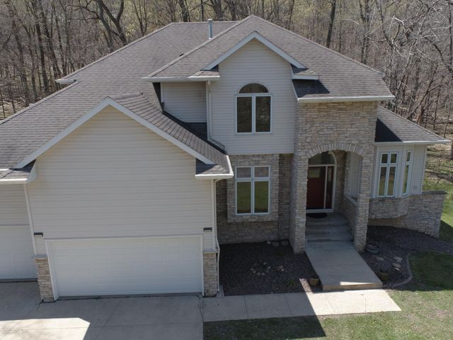 7000 Halifax Lane NW, Rochester, MN 55901