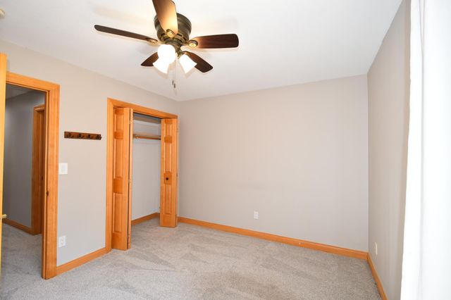 7000 Halifax Lane NW, Rochester, MN 55901
