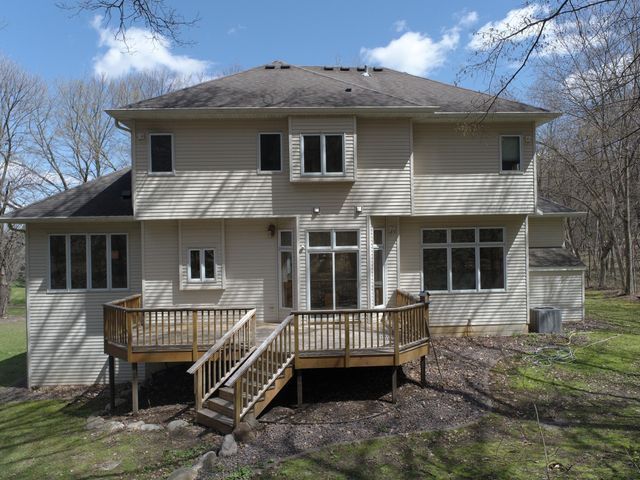 7000 Halifax Lane NW, Rochester, MN 55901