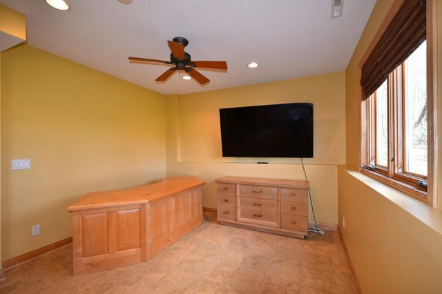 7000 Halifax Lane NW, Rochester, MN 55901