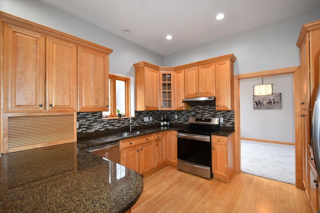 7000 Halifax Lane NW, Rochester, MN 55901