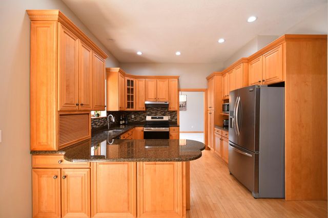7000 Halifax Lane NW, Rochester, MN 55901