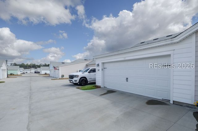 171 Tropics Avenue, Hardeeville, SC 29927