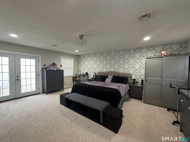 30 King Street, Wallingford, CT 06492