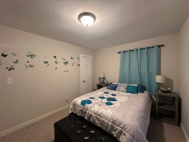 30 King Street, Wallingford, CT 06492