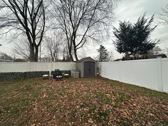 30 King Street, Wallingford, CT 06492