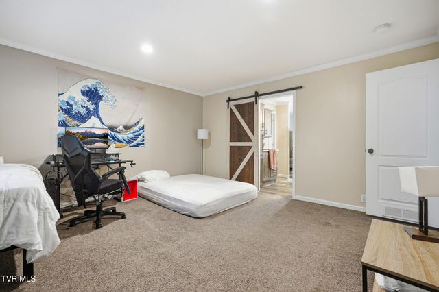 206 Southwest Wampler Avenue, Wise, VA 24293