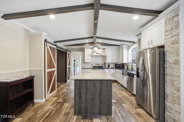 206 Southwest Wampler Avenue, Wise, VA 24293