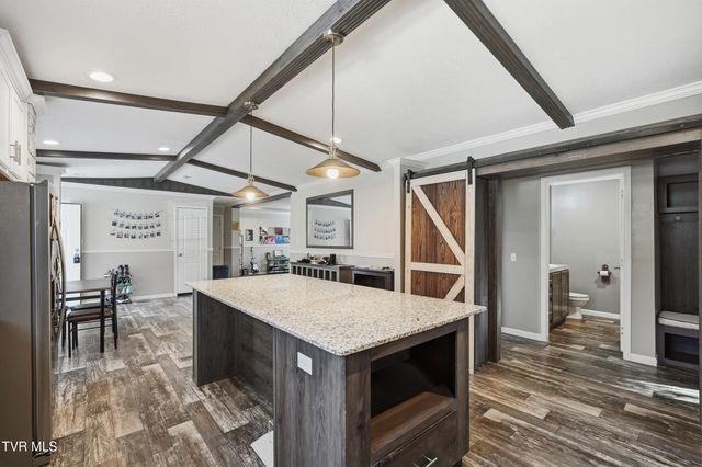 206 Southwest Wampler Avenue, Wise, VA 24293