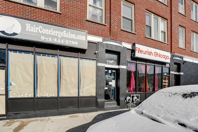 752 E 43rd Street 2E, Chicago, IL 60653